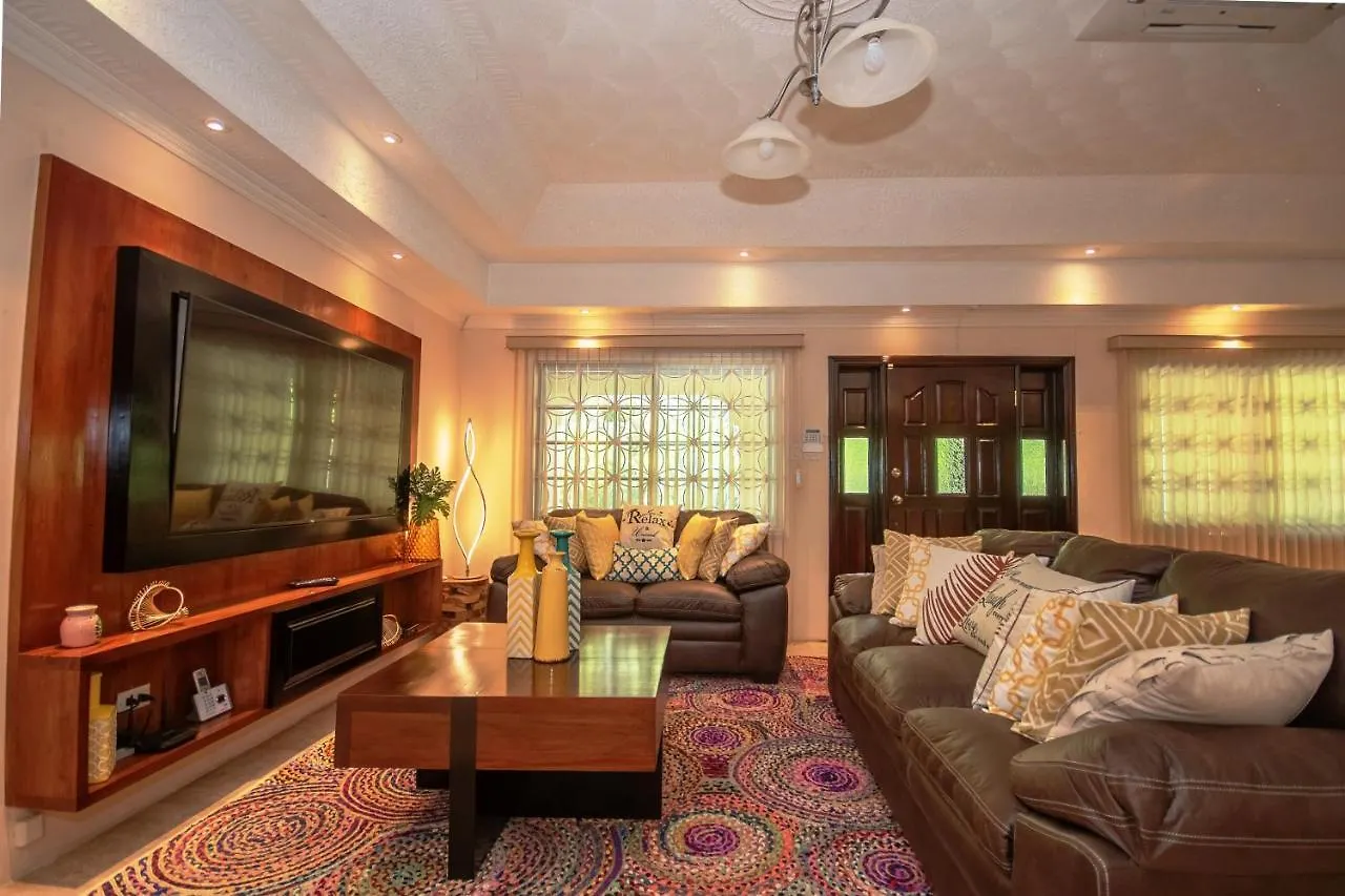 Tropical Escape Villa location